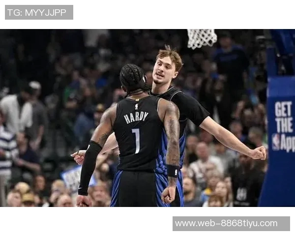 独行侠再创佳绩弗拉格狂砍33分9板9助助球队双杀掘金